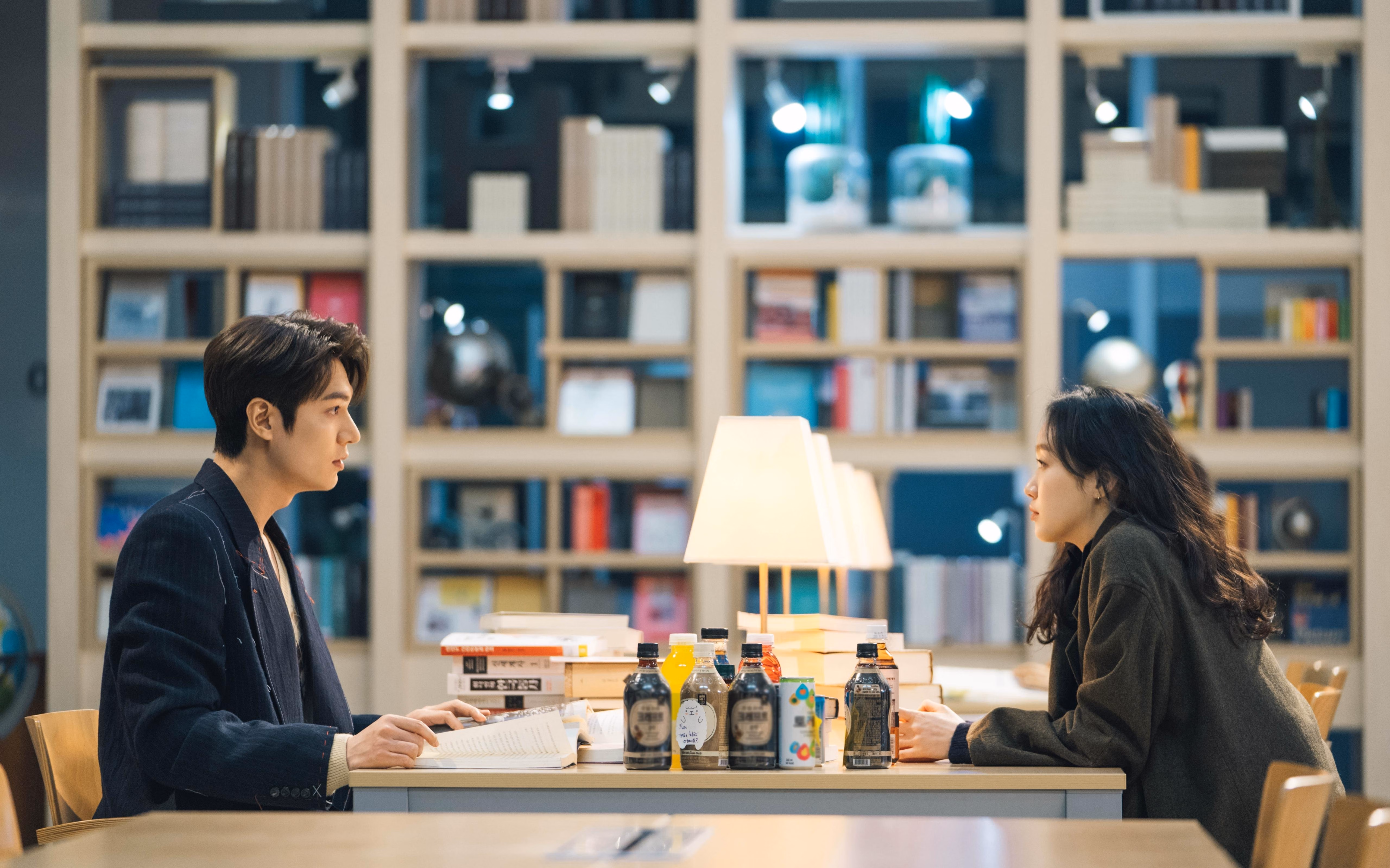 金属对决，索伯的铸铁意志与拉塞尔的星辰刻度