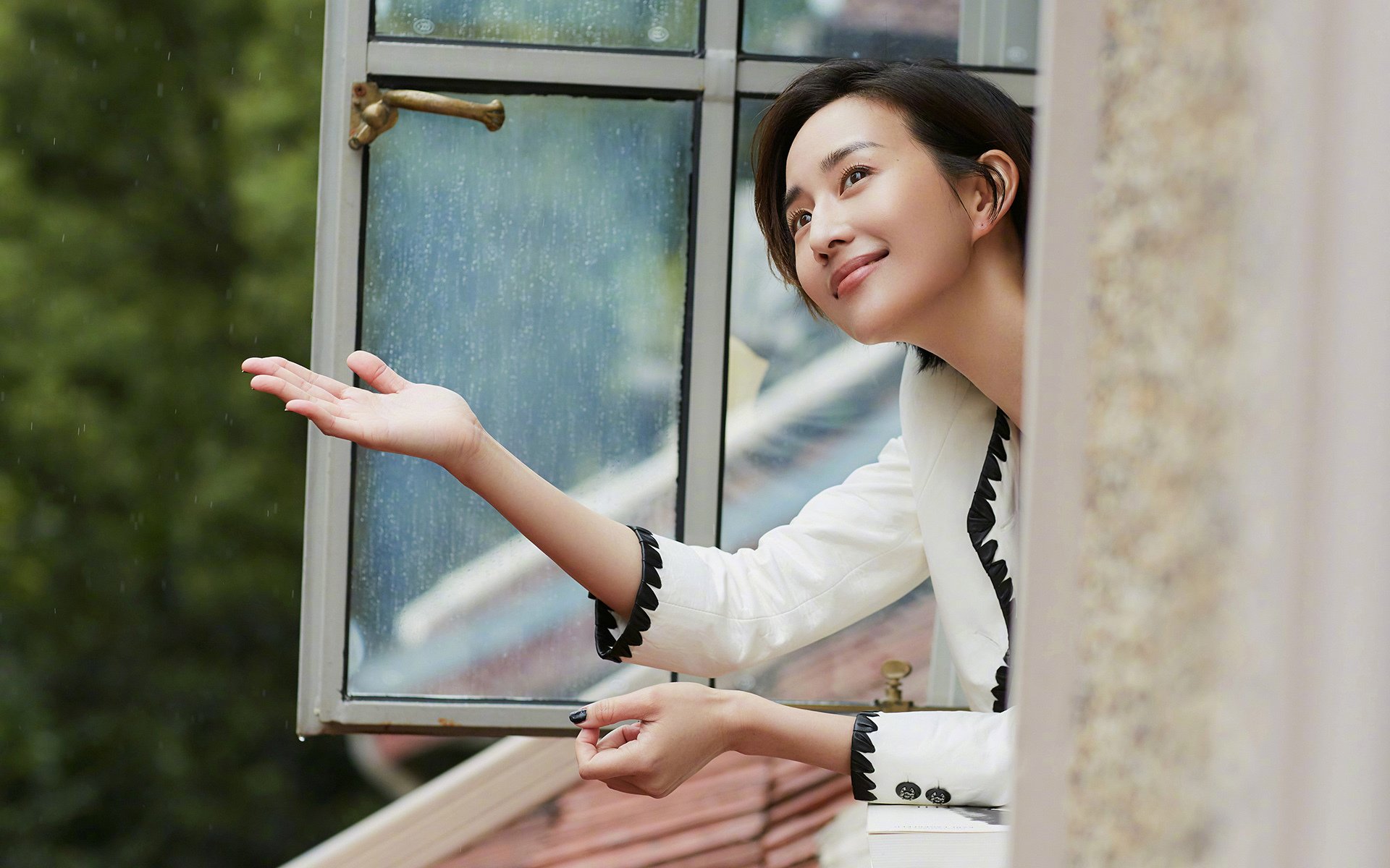 跨界锁防，哈利伯顿在德甲争冠夜的篮球式防守奇迹