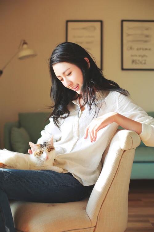 欧文复出首秀，东方巨龙与北美猛龙的对决，一场篮球的文化碰撞与实力鸿沟