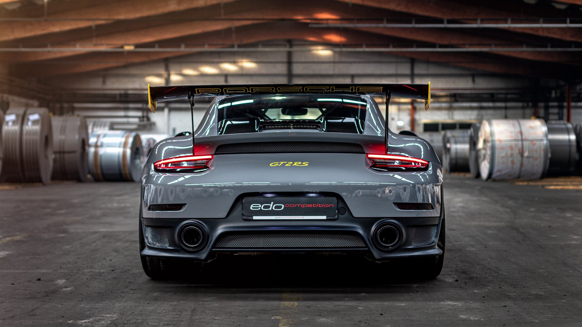 绿茵场上的闪电战，当维尼修斯的突破照进乌克兰的地缘棋局