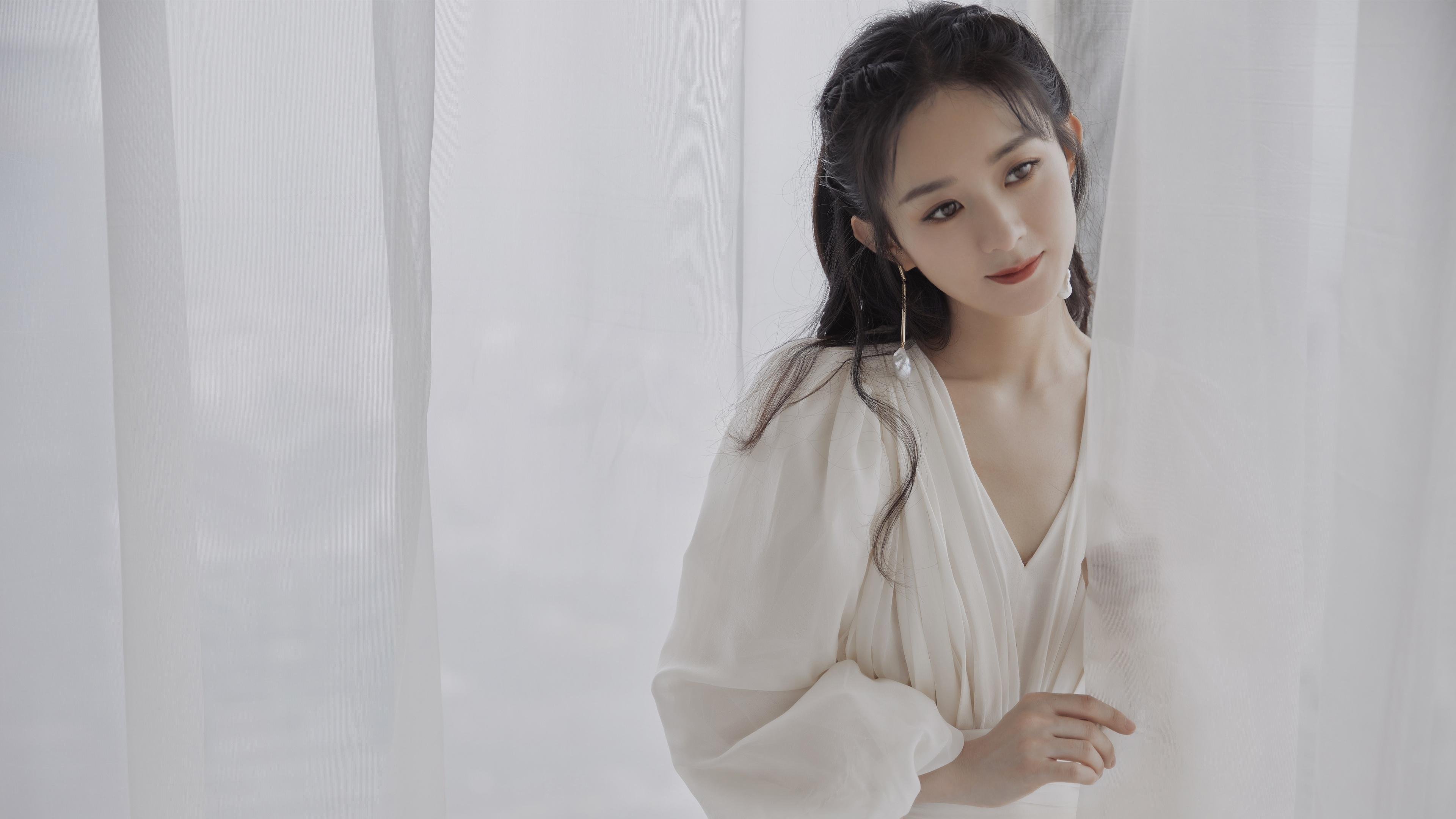 德布劳内关键先生闪耀，冰岛队碾压比利亚雷亚尔创奇迹