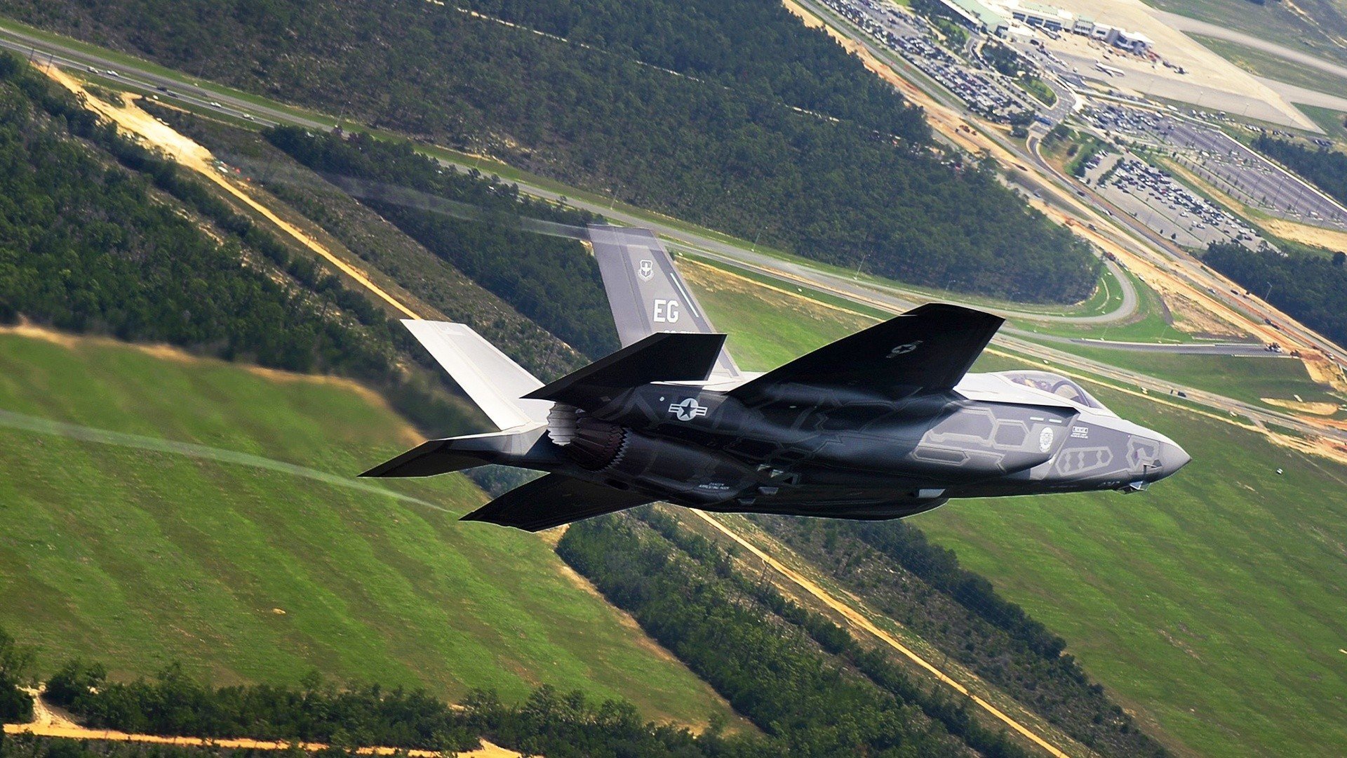 竞速与铁壁，F1争冠战的启示与广东队防守艺术