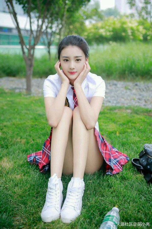 防守的交响乐与门神的起义,丹麦如何用铁锁阵与奥纳纳的头脑接管了世界杯